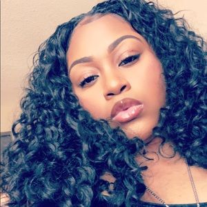 Meet your Posher, Shantel